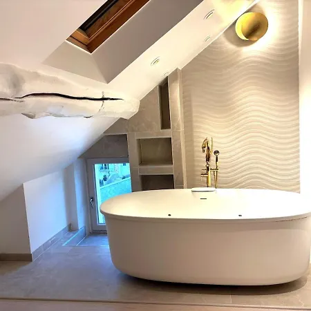 Je T'aime Experience Villa